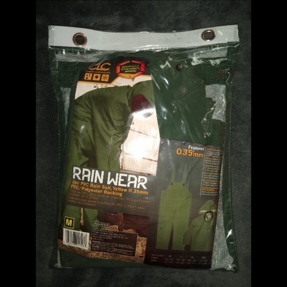 CLC Other - CLC 3-Piece .35MM Green Rain Suit Men's Mediium